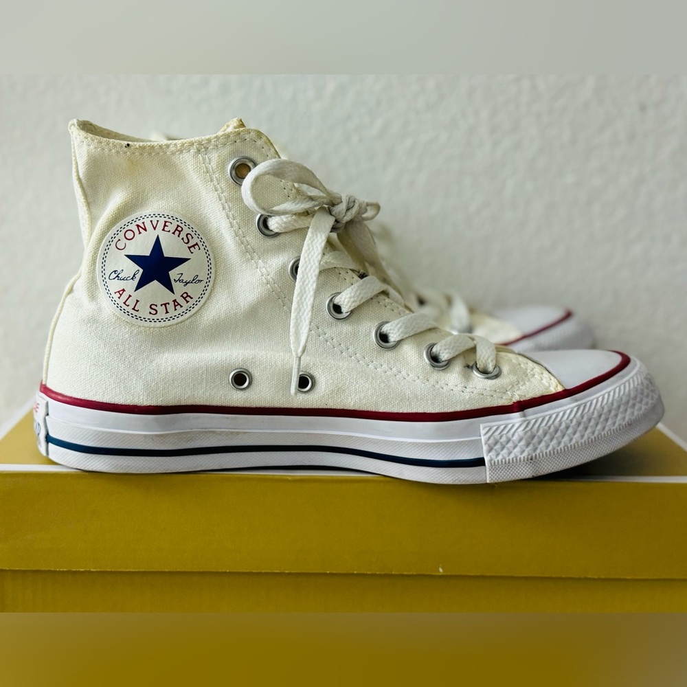 Converse Women's Off-White High-Top Sneakers